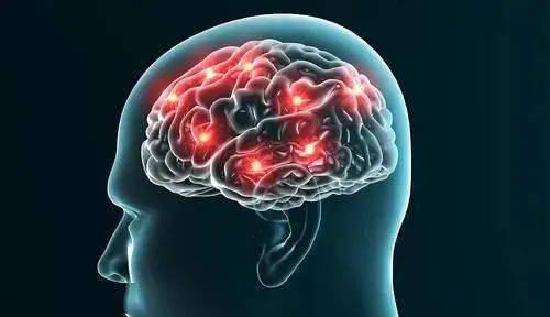 今晚18 30,神經內科武劍主任做客健康北京,告訴大家換季什么人容易腦出血